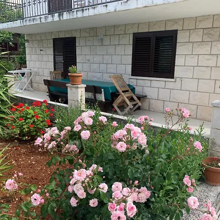 Apartment Rina Korcula Town